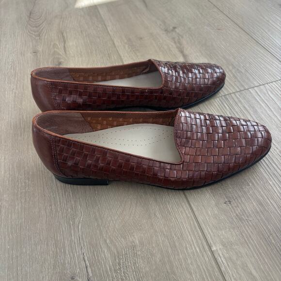 Trotters Liz Leather Loafers Womens 7.5 - Picture 3 of 7